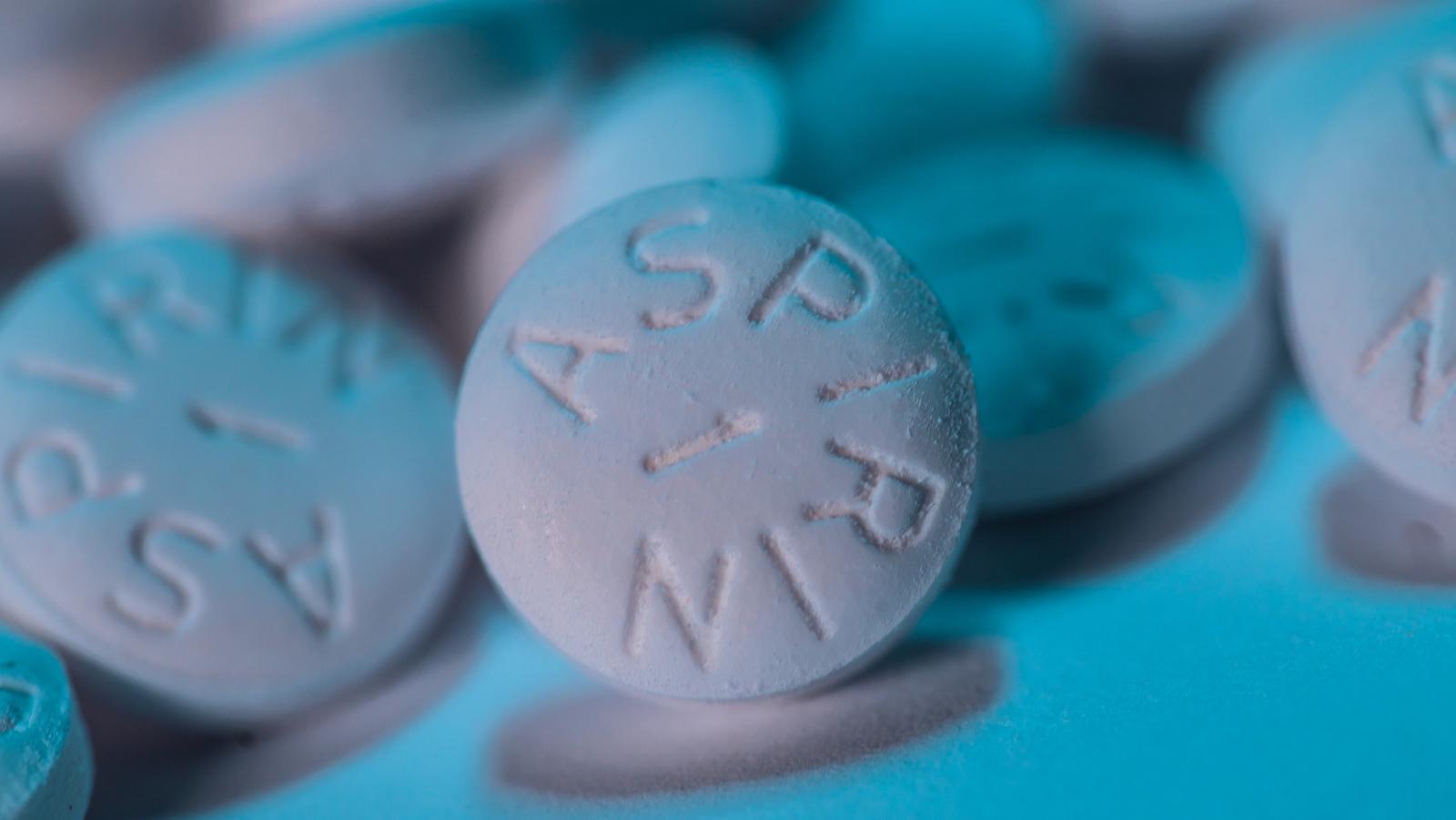 Aspirín po celom svete používa mnoho miliónov ľudí, vďaka jeho účinkom na zmiernenie bolesti, horúčky a zápalu.