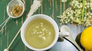 Sirup z bazy a bazový čaj: chutné, voňavé lieky